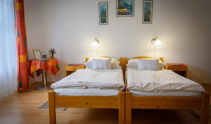 Erika Apartman Srvr - Mjus 1. (min. 2 j)