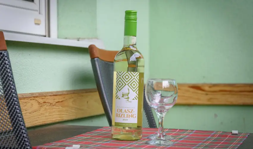 Erika Apartman Srvr - Mjus 1. (min. 2 j)