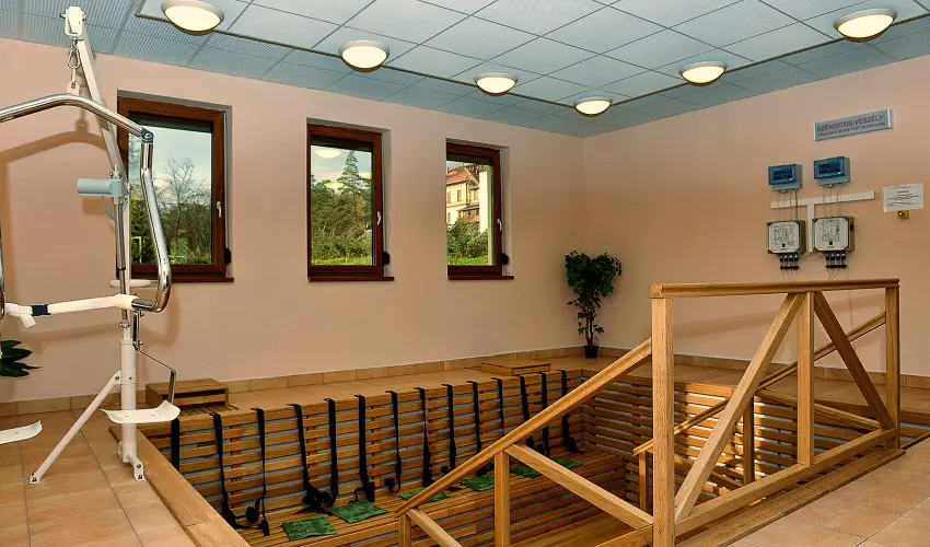 Erzsébet Park Hotel Parádfürdő - Május 1.