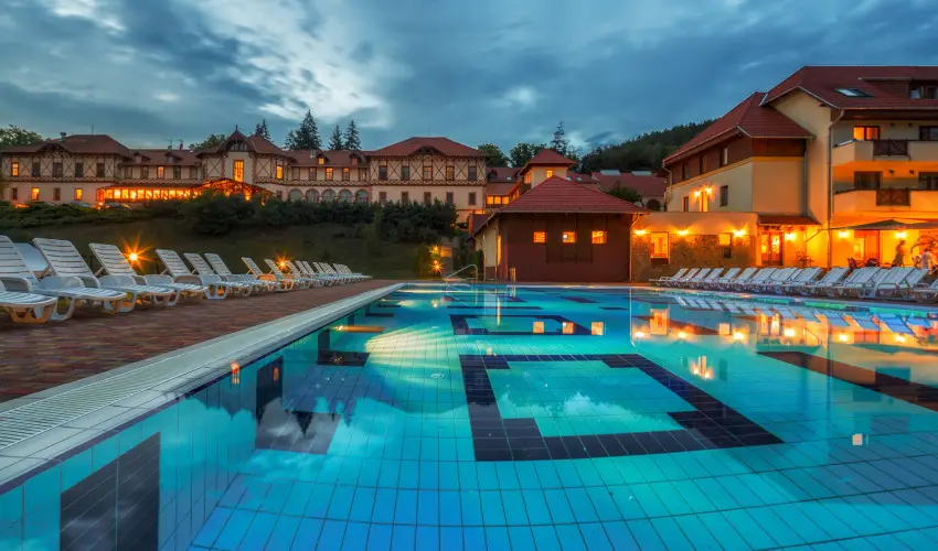 Erzsébet Park Hotel Parádfürdő - Május 1.