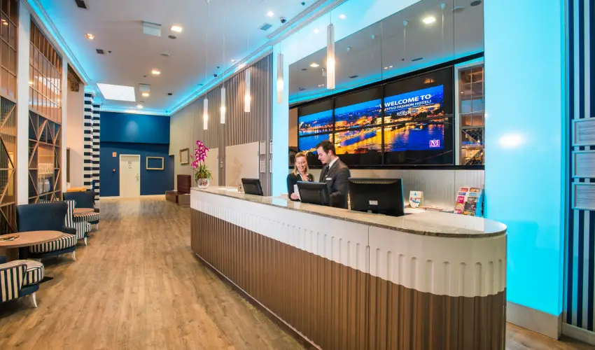 Estilo Fashion Hotel Budapest - Mjus 1. - teljes elrefizetssel