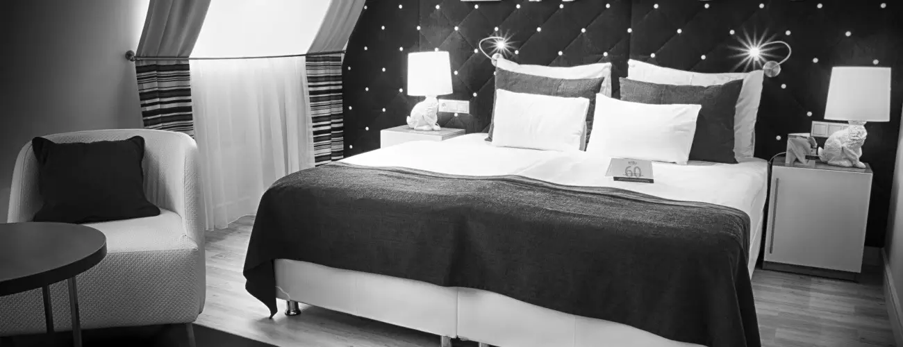 Estilo Fashion Hotel Budapest - Mjus 1. - teljes elrefizetssel