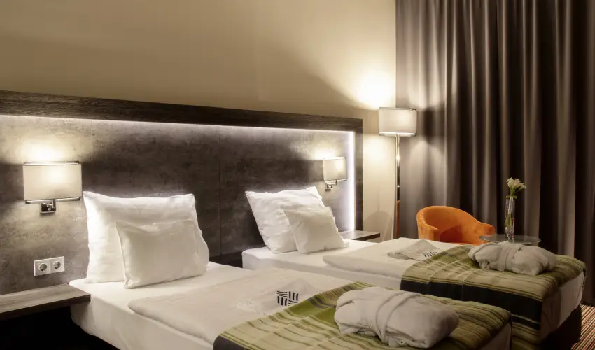 ETO Park Hotel**** Superior Business & Stadium Gyr - Mjus 1. 