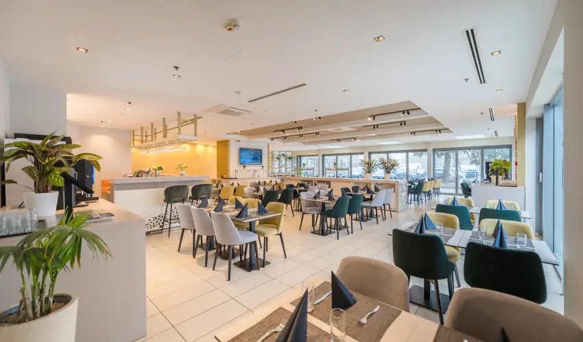 Expo Tower by Mellow Mood Hotels Budapest - Mjus 1. - teljes elrefizetssel