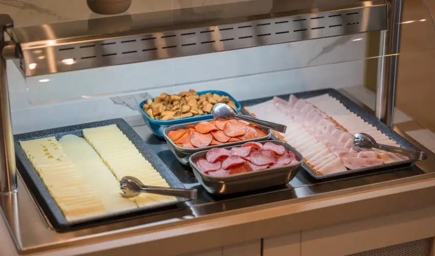 Expo Tower by Mellow Mood Hotels Budapest - Mjus 1. - teljes elrefizetssel