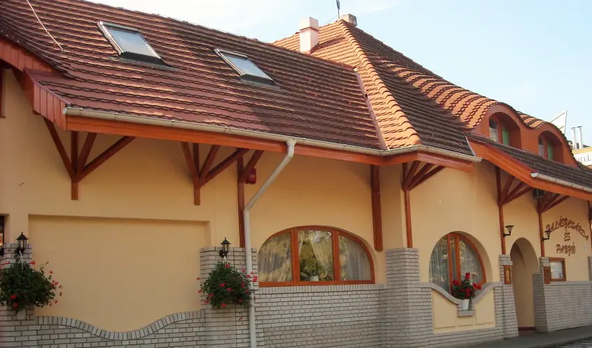 Fodor Hotel Gyula - Mjus 1. (min. 2 j)