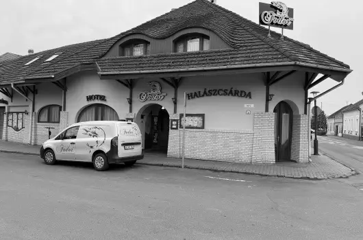 Fodor Hotel - M�jus 1. (min. 2 �j)