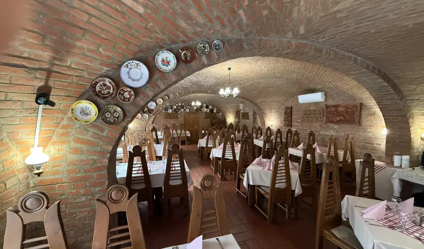 Fodor Hotel Gyula - Mjus 1. (min. 2 j)