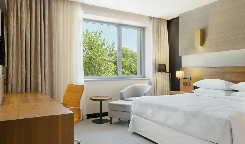 Four Points by Sheraton Kecskemt Hotel & Konferenciakzpont Kecskemt - Mjus 1.