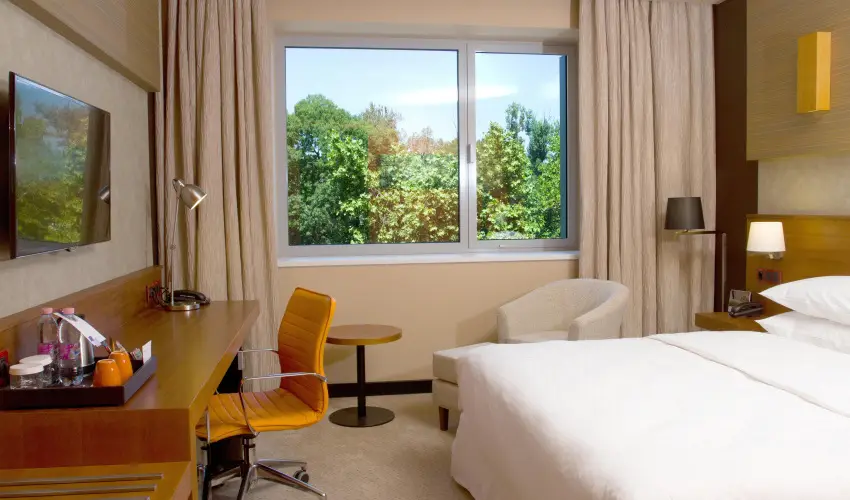 Four Points by Sheraton Kecskemt Hotel & Konferenciakzpont Kecskemt - Mjus 1.