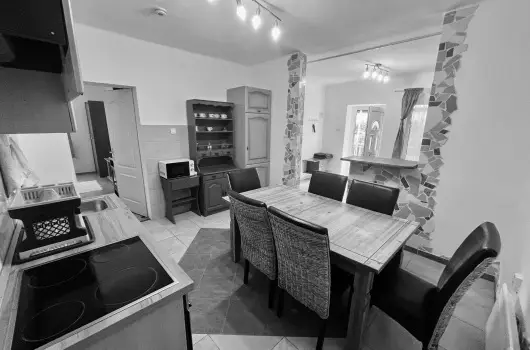 Francesco Apartmanhz - Mjus 1. (min. 2 j)