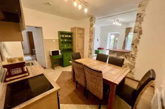 Francesco Apartmanhz - Mjus 1. (min. 2 j)