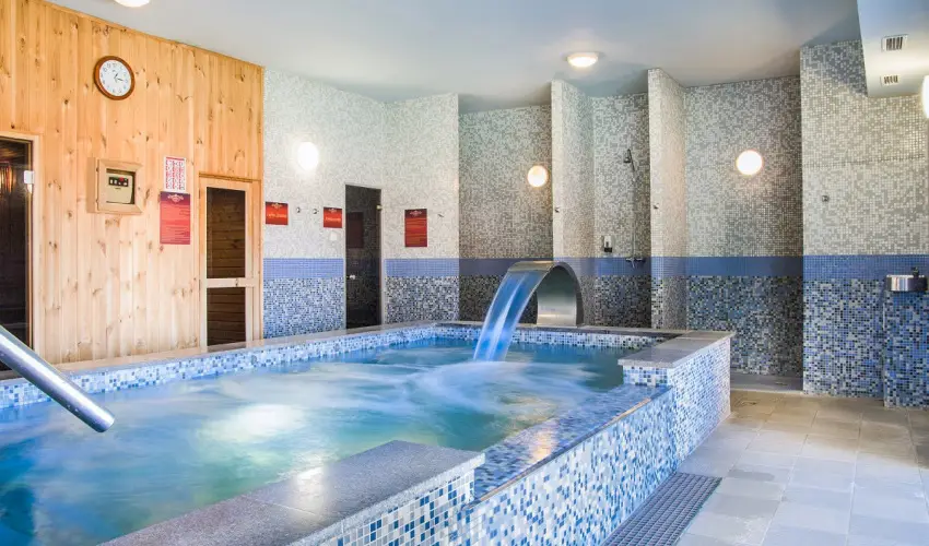 Fried Kast�ly Hotel Simontornya - M�jus 1. (min. 3 �j)