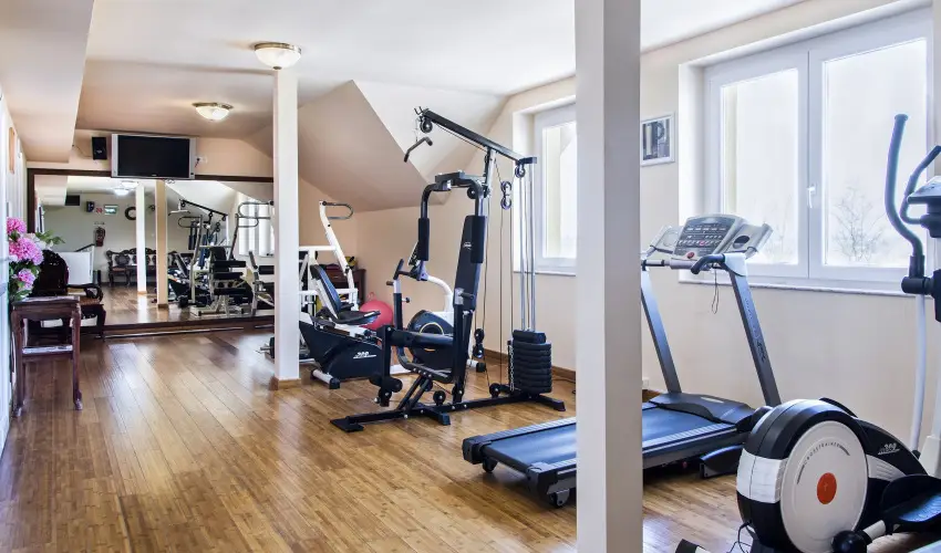 Fried Kast�ly Hotel Simontornya - M�jus 1. (min. 3 �j)