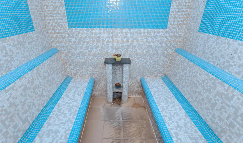 Fried Kast�ly Hotel Simontornya - M�jus 1. (min. 3 �j)