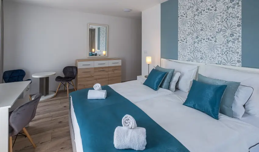 Fred Centrum Panzi Balatonfred - Mjus 1. (min. 3 j)