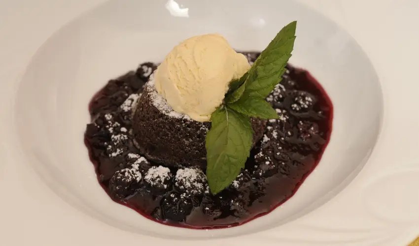 Garden Hotel Wellness & Konferencia Szolnok - Mjus 1. 