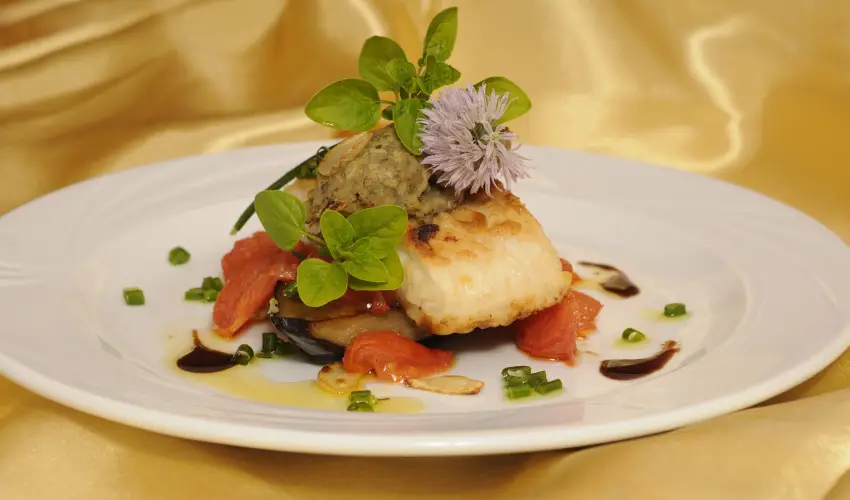 Garden Hotel Wellness & Konferencia Szolnok - Mjus 1. 