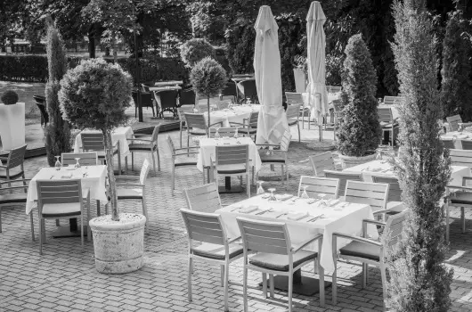 Garden Hotel Wellness & Konferencia - Mjus 1. 