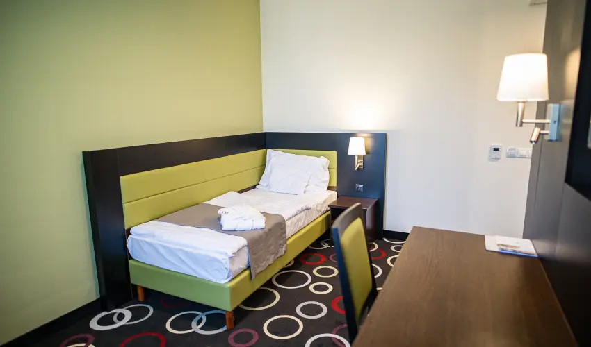 Garden Hotel Wellness & Konferencia Szolnok - Mjus 1. 