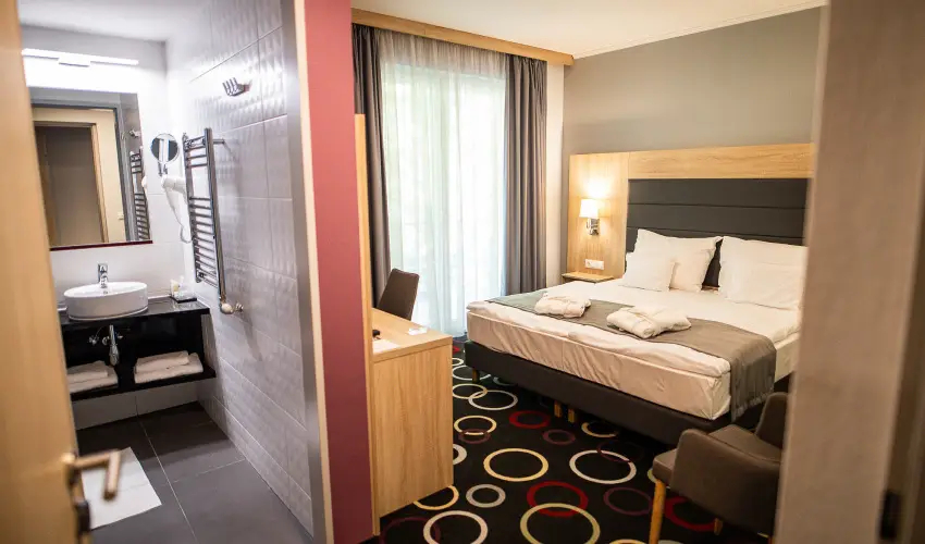 Garden Hotel Wellness & Konferencia Szolnok - Mjus 1. 