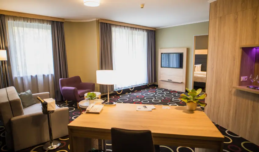 Garden Hotel Wellness & Konferencia Szolnok - Mjus 1. 