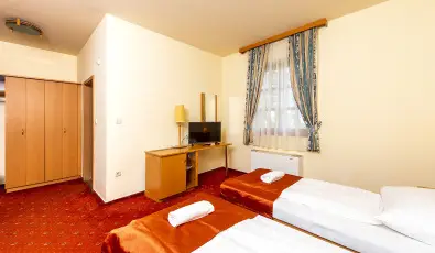 Gastland M0 Hotel Szigetszentmikl�s