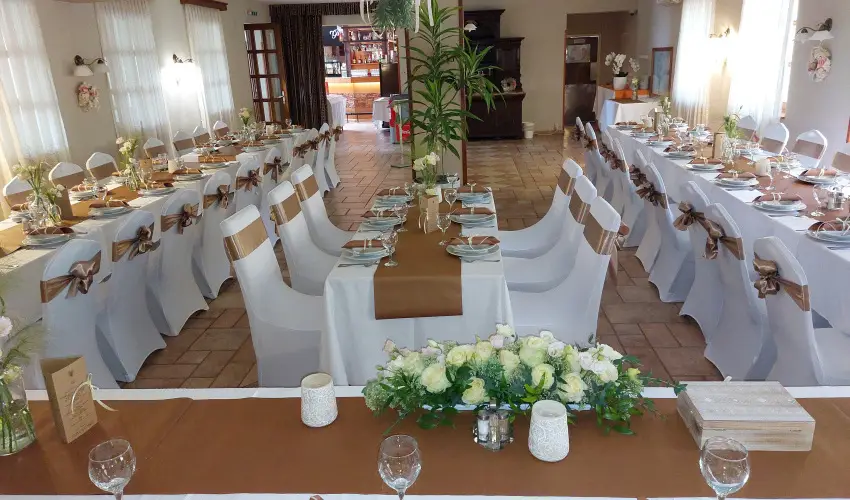 Gastland M0 Hotel Szigetszentmikl�s - M�jus 1.