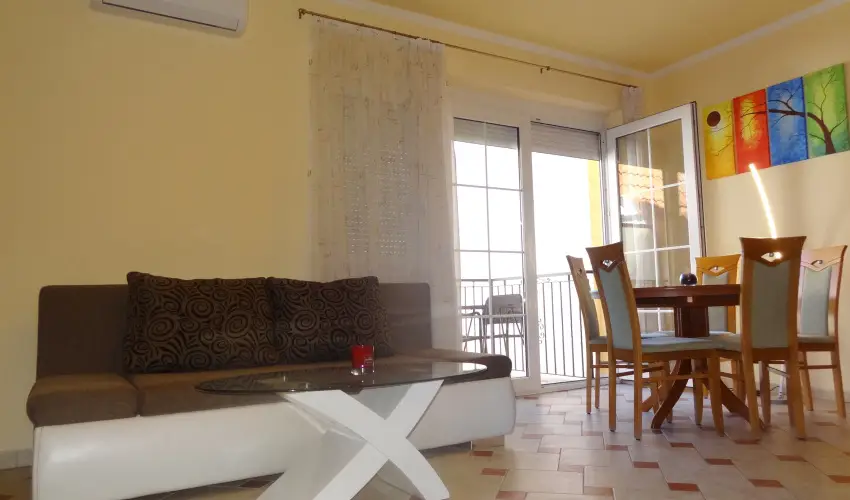 Gere Luxus Apartman Harkny - Mjus 1. (min. 3 j)