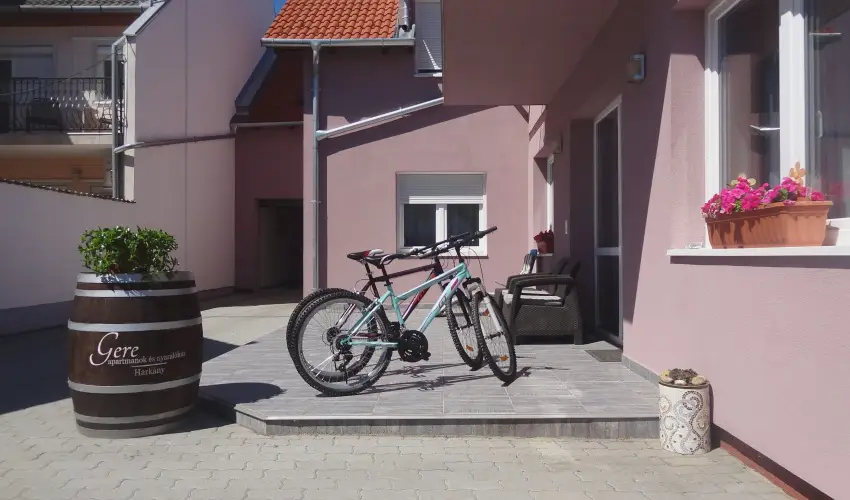 Gere Art & Exclusive Apartman Harkny - Mjus 1. (min. 3 j)