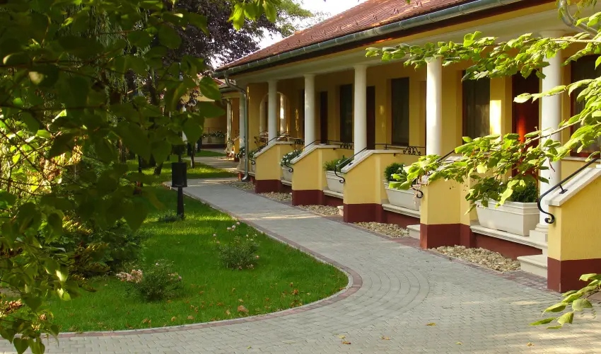 Gerby Kria Hotel s Lovasudvar Lajosmizse - Mjus 1. 