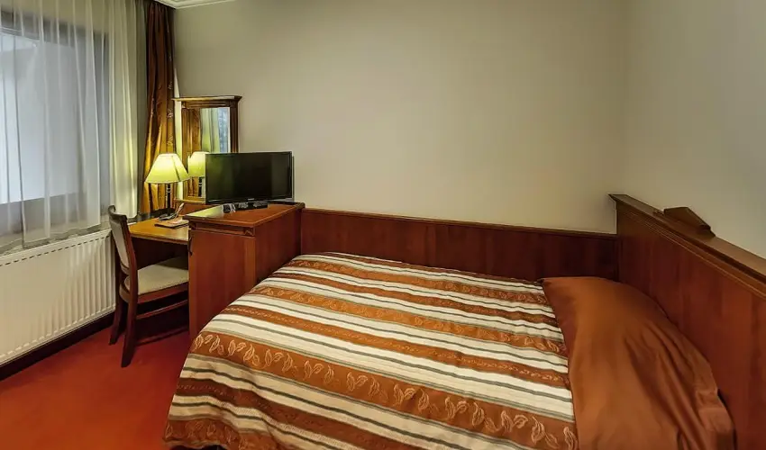 Gerby Kria Hotel s Lovasudvar Lajosmizse - Mjus 1. 