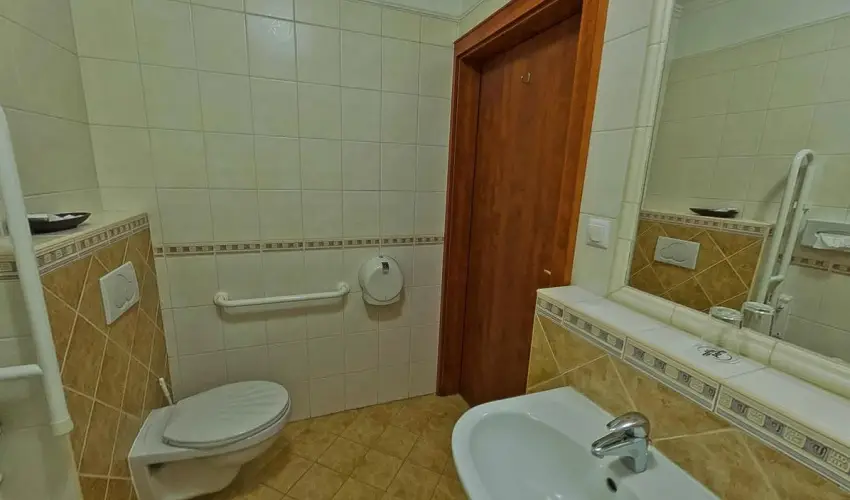 Gerby Kria Hotel s Lovasudvar Lajosmizse - Mjus 1. 