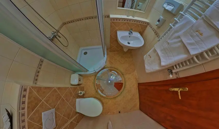 Gerby Kria Hotel s Lovasudvar Lajosmizse - Mjus 1. 