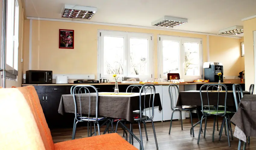 Gesztenys Vendghz Gyula - Mjus 1.