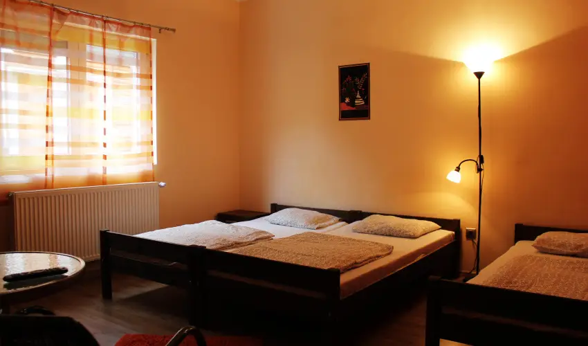 Gesztenys Vendghz Gyula - Mjus 1.