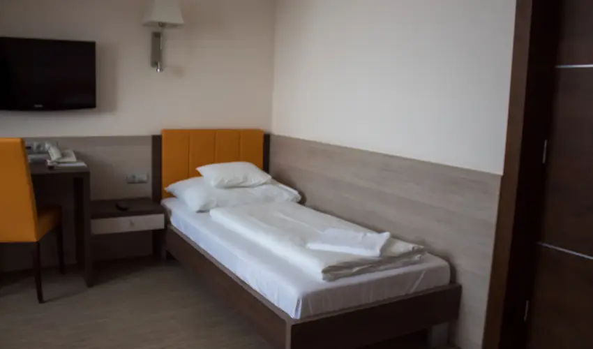 Gokart Hotel Kecskemt - Mjus 1. 