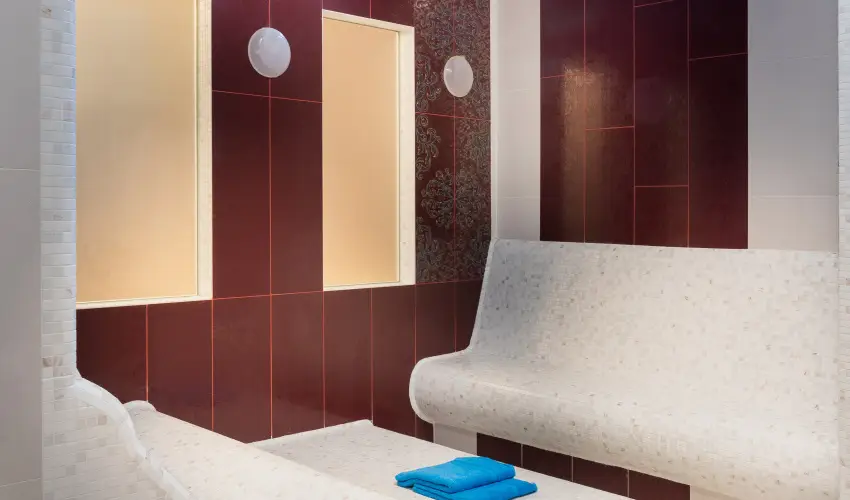 Golden Ball Club Hotel Gyr - Mjus 1.