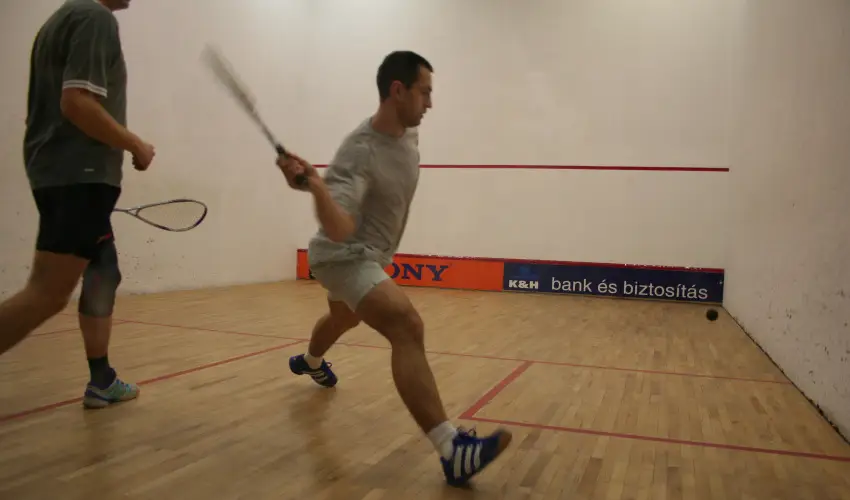 Golden Ball Club Hotel Gyr - Mjus 1.