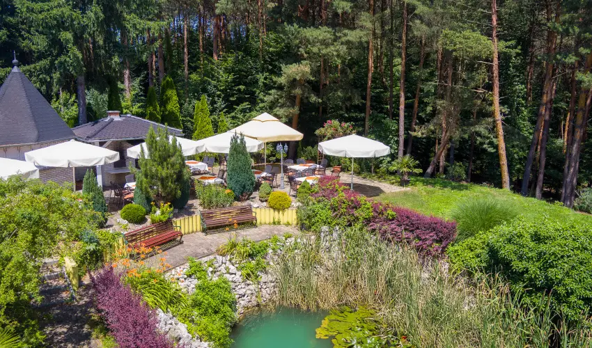 Gosztola Gy�ngye-az erd� sz�llod�ja Gosztola - M�jus 1.