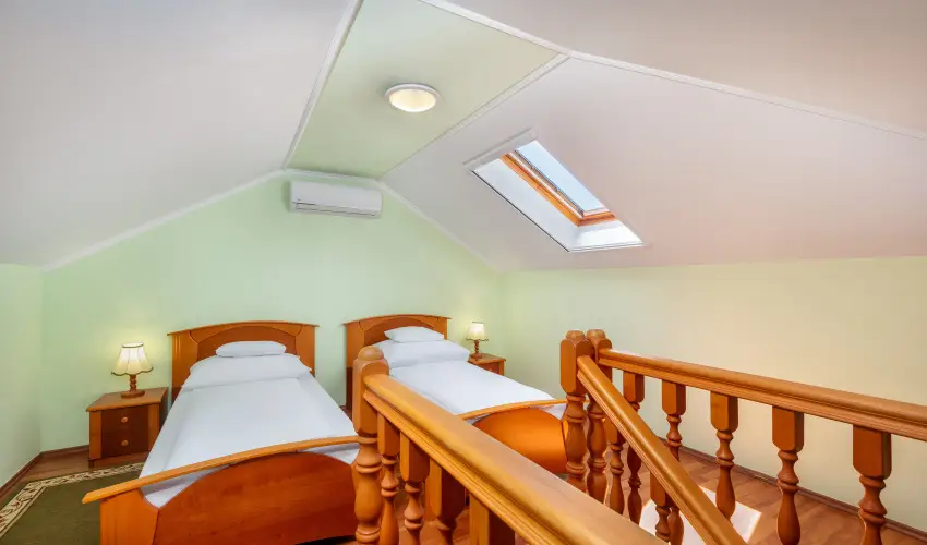 Gosztola Gy�ngye-az erd� sz�llod�ja Gosztola - M�jus 1.