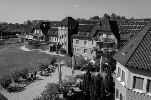 Granada Konferencia Wellness s Sport Hotel - Mjus 1. (min. 2 j)