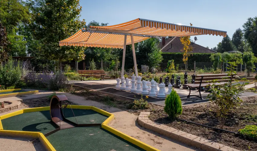 Granada Konferencia Wellness s Sport Hotel Kecskemt - Mjus 1. (min. 2 j)