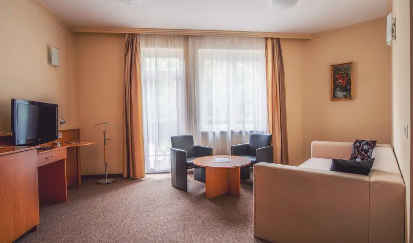 Granada Konferencia Wellness s Sport Hotel Kecskemt - Mjus 1. (min. 2 j)