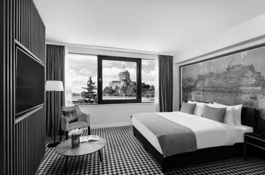 Grand Hotel Esztergom - Mjus 1. (min. 2 j)