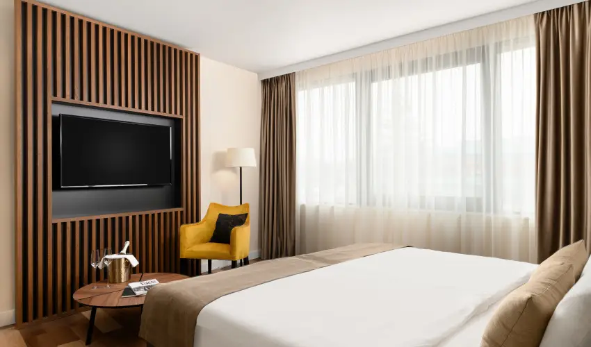 Grand Hotel Esztergom Esztergom - M�jus 1. (min. 2 �j)