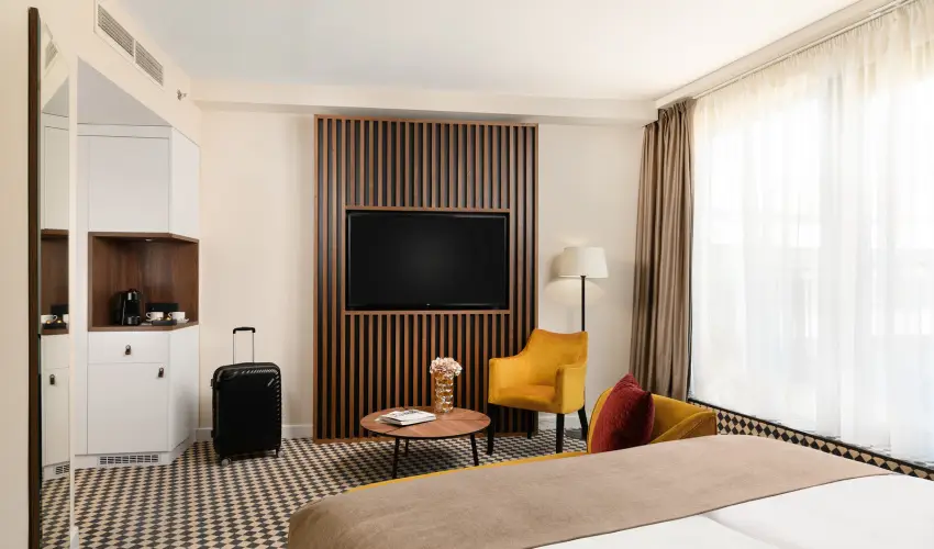 Grand Hotel Esztergom Esztergom - M�jus 1. (min. 2 �j)