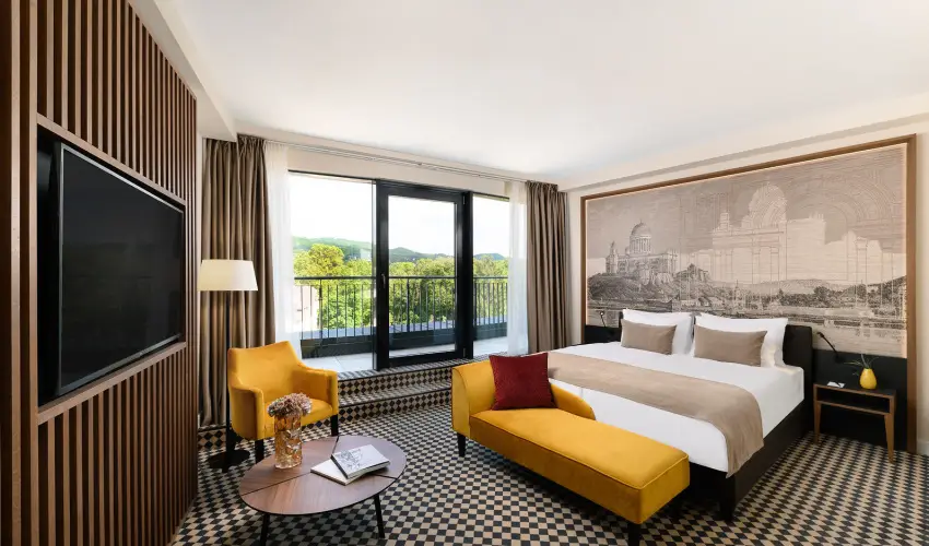 Grand Hotel Esztergom Esztergom - M�jus 1. (min. 2 �j)