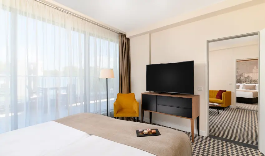 Grand Hotel Esztergom Esztergom - M�jus 1. (min. 2 �j)