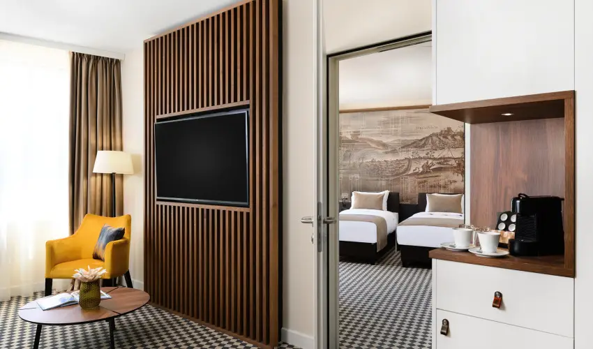 Grand Hotel Esztergom Esztergom - M�jus 1. (min. 2 �j)